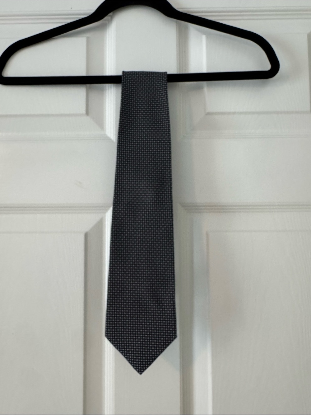 Men's Dark Gray Textured Micro-Pattern Tie